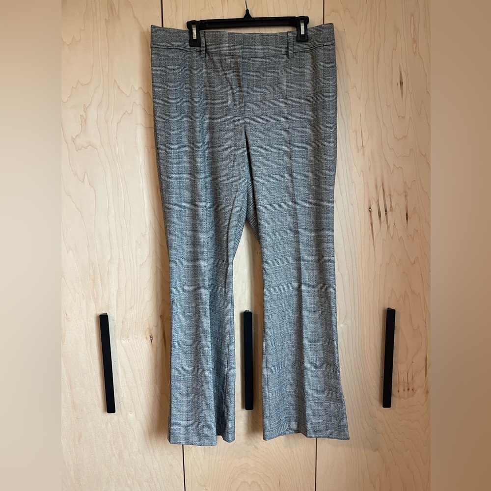 Washed and Never Worn Loft Julie Trousers size 14